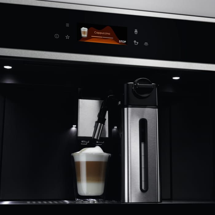 Electrolux - Machine à café compacte - EBC85X