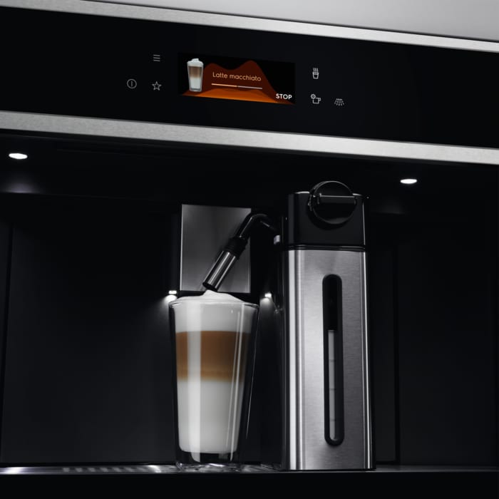 Electrolux - Machine à café compacte - EBC85X