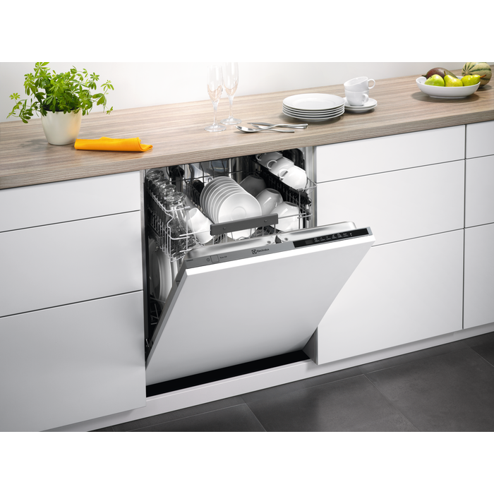 Electrolux - Lave-vaisselle encastrable - ESL5360LA